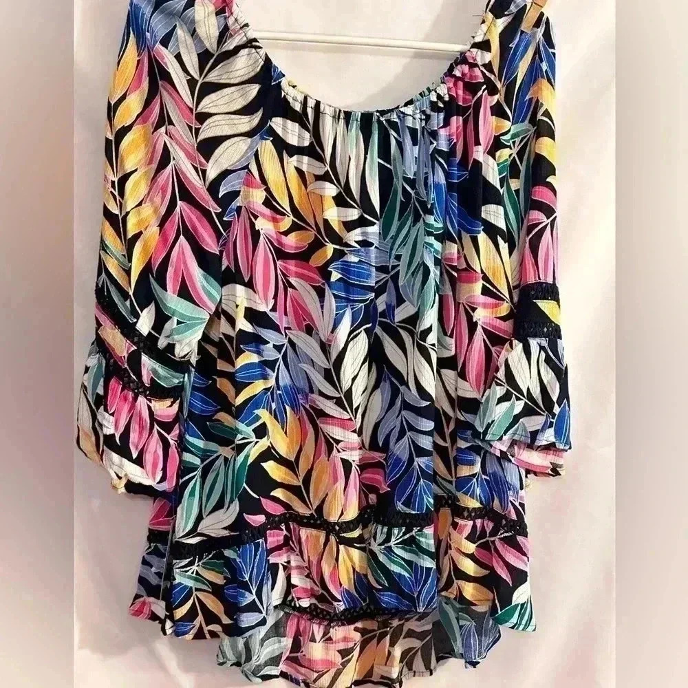 JOHN PAUL RICHARD WOMAN Top NWT Size 1X Belle Sleeves